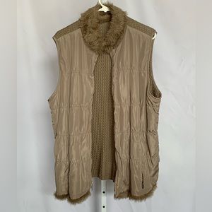 Faux Fur Vest (XL)